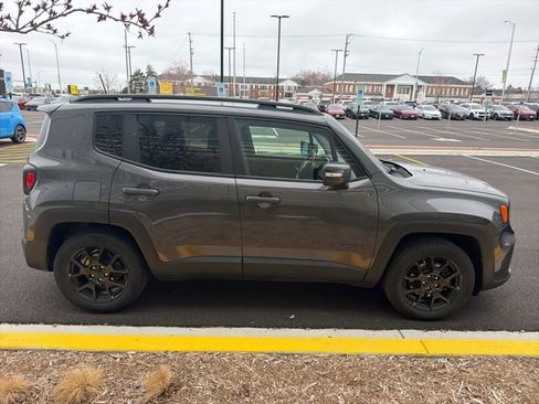 Used 2020 Jeep Renegade Altitude image 18