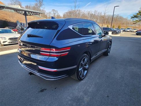 Used 2025 Genesis GV80 3.5T Prestige image 28