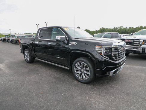New 2025 GMC Sierra 1500 Denali w/ Denali Reserve Package image 12