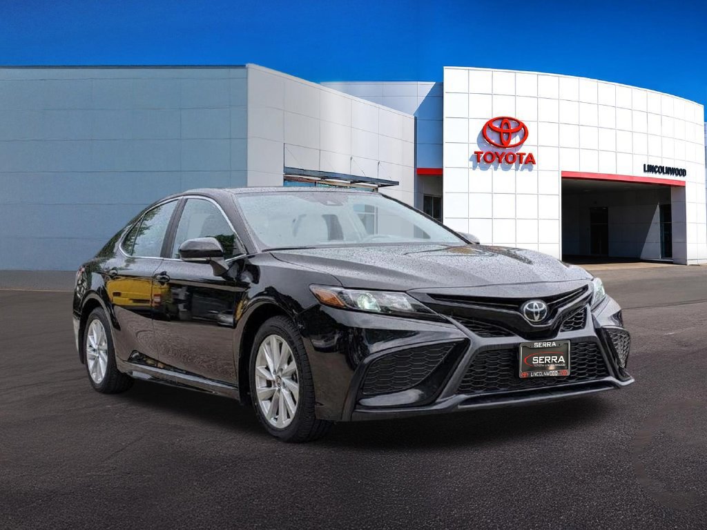 Used 2024 Toyota Camry SE FWD image 8