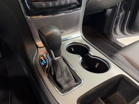 Certified 2021 Jeep Grand Cherokee Limited RWD image 29