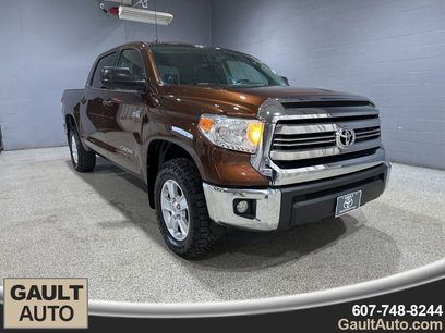 Used 2017 Toyota Tundra SR5 w/ SR5 Upgrade Package