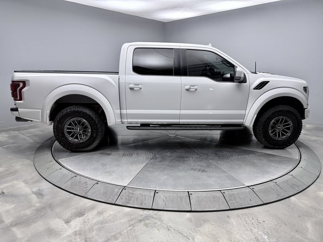 Used 2019 Ford F150 Raptor w/ Equipment Group 802A Luxury AWD/4WD image 4