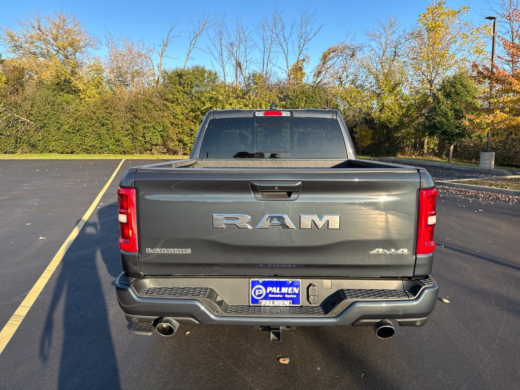 Used 2025 RAM 1500 Laramie w/ Sport Appearance Package AWD/4WD image 4