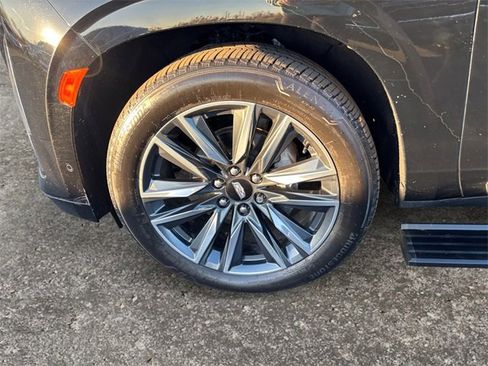 Used 2021 Cadillac Escalade ESV Sport w/ Driver Assist Tech Package image 14