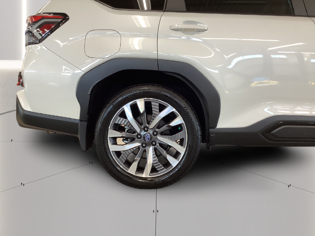 Certified 2026 Subaru Forester Touring AWD/4WD image 25