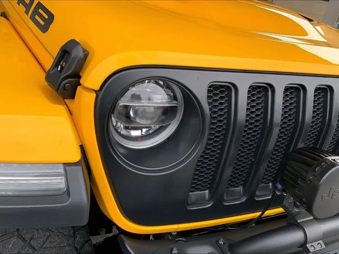 Used 2019 Jeep Wrangler Moab w/ Quick Order Package 24M Moab image 27