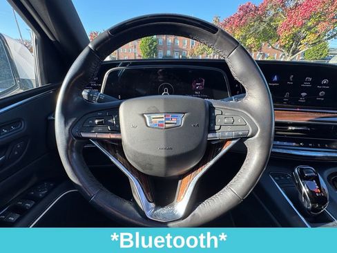 Used 2022 Cadillac Escalade ESV Premium Luxury image 23