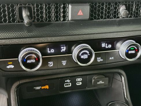 Certified 2024 Honda CR-V Sport image 17