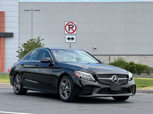 Used 2020 Mercedes-Benz C 300 4MATIC Sedan w/ AMG Line image 7