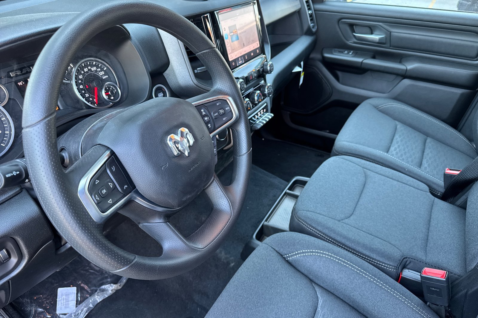 New 2026 RAM 1500 Tradesman AWD/4WD image 9