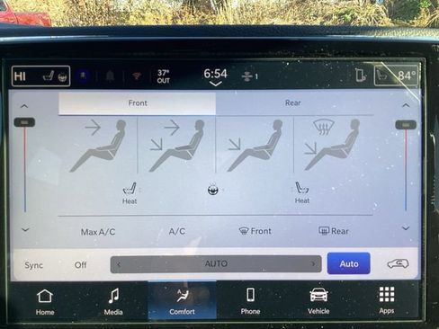 New 2026 Chrysler Pacifica Select w/ S Appearance Package image 18