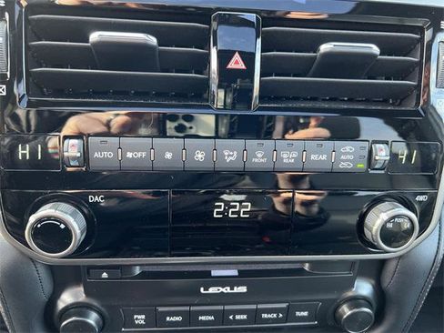 Certified 2023 Lexus GX 460 Premium image 17