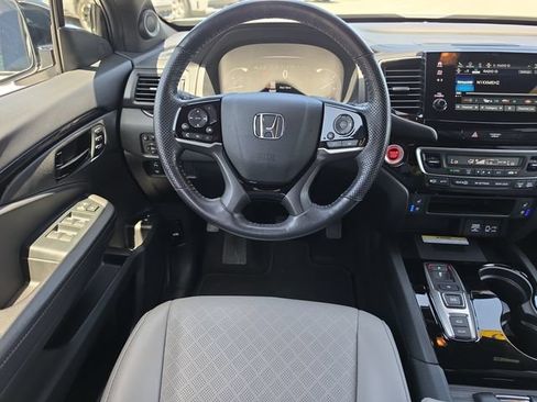 Used 2023 Honda Passport Elite image 10