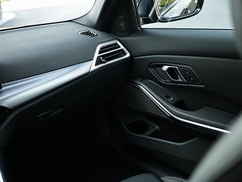 New 2026 BMW 330i Sedan w/ M Sport Package image 29