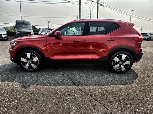 Used 2021 Volvo XC40 T5 Momentum AWD/4WD image 11