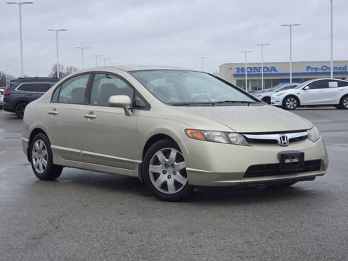 Used 2008 Honda Civic LX image 2