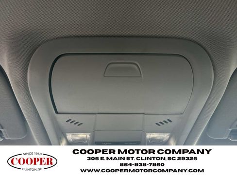 Used 2025 Chevrolet Blazer LT FWD image 22