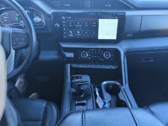 Used 2023 GMC Sierra 1500 Denali AWD/4WD image 19