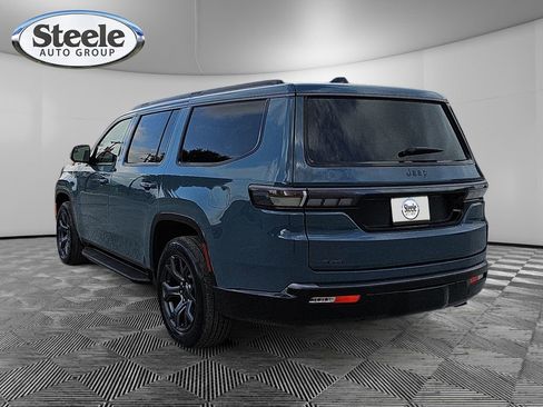 New 2026 Jeep Grand Wagoneer Limited AWD/4WD image 3