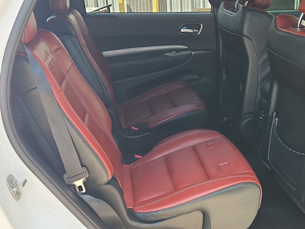 Used 2018 Dodge Durango SRT w/ Technology Group AWD/4WD image 28