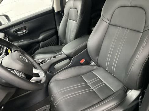 Used 2026 Honda HR-V EX-L image 10