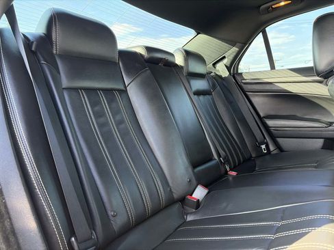 Used 2014 Chrysler 300 S RWD image 24