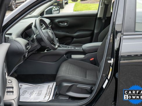 Used 2023 Honda HR-V LX image 28
