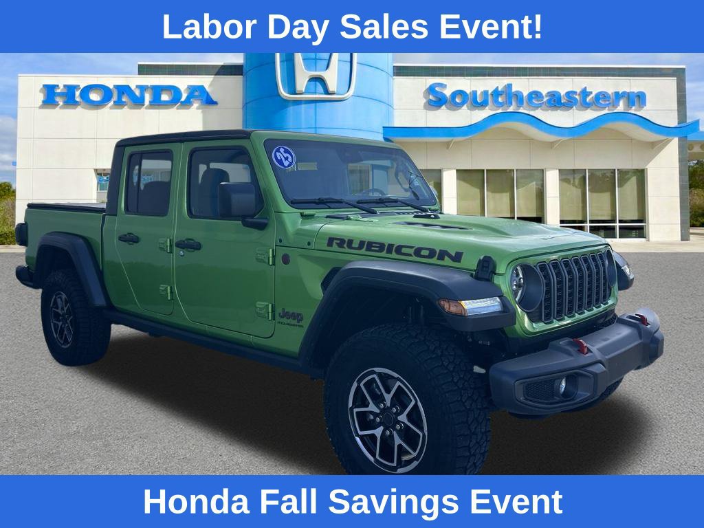 Used 2025 Jeep Gladiator Rubicon w/ Safety Group AWD/4WD image 3