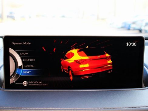 Used 2023 Acura MDX SH-AWD w/ Technology Package image 21