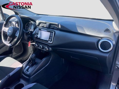 Used 2025 Nissan Versa S w/ Trunk Package image 36