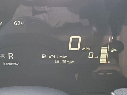 Certified 2025 Nissan Kicks SV image 30