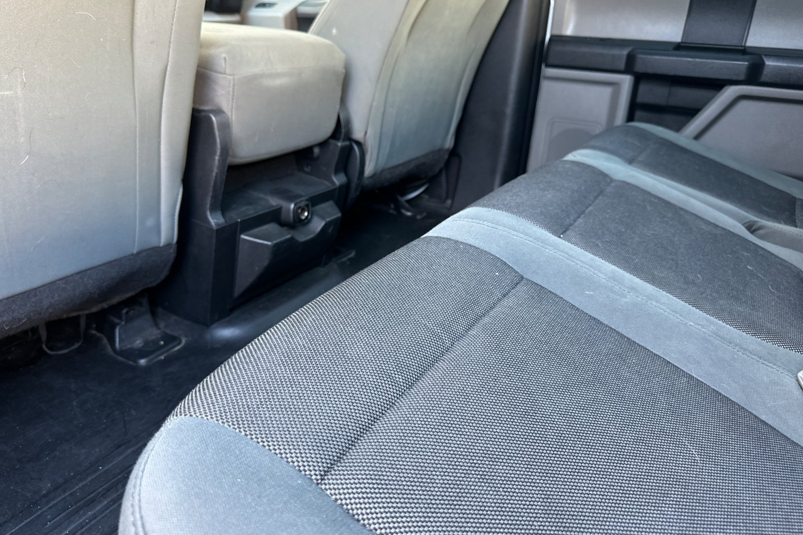 Used 2016 Ford F150 XL w/ Equipment Group 101A Mid RWD image 13