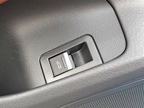 New 2025 Audi S6 Premium Plus image 33