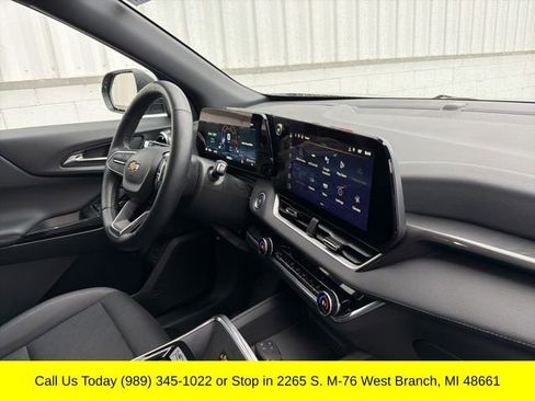 Used 2025 Chevrolet Equinox LT w/ Convenience Package II AWD/4WD image 39