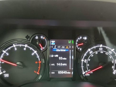 Certified 2022 Toyota 4Runner SR5 image 25