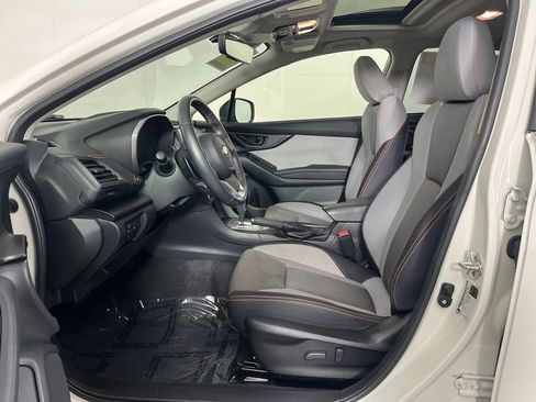 Used 2021 Subaru Crosstrek 2.0i Premium w/ Moonroof Package image 11