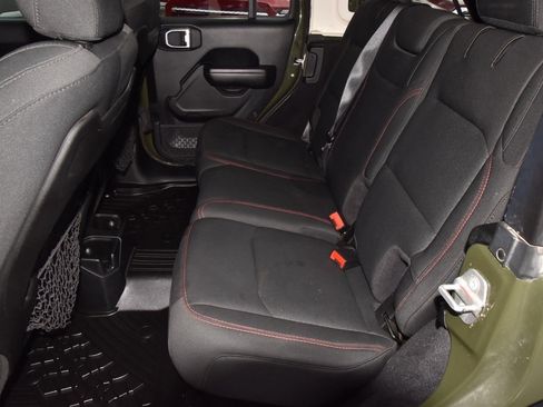 Used 2021 Jeep Wrangler Unlimited Rubicon image 14