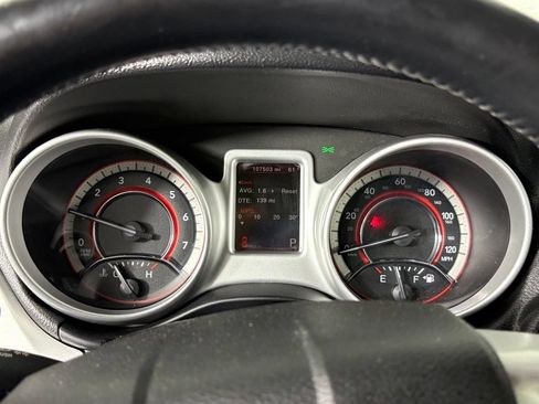 Used 2020 Dodge Journey SE w/ SE Popular Equipment Group FWD image 21