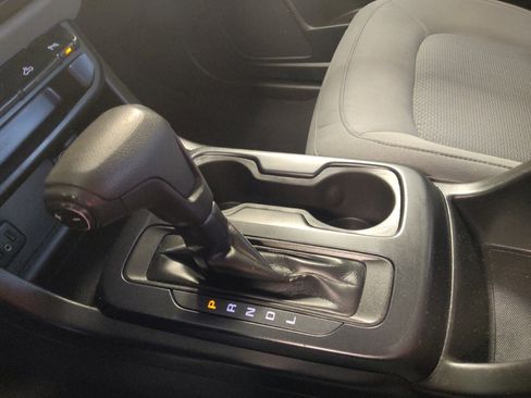 Used 2021 Chevrolet Colorado W/T w/ WT Convenience Package image 26