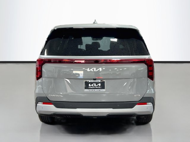 New 2027 Kia Carnival LXS FWD image 6