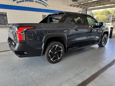 New 2026 Chevrolet Silverado EV LT image 11