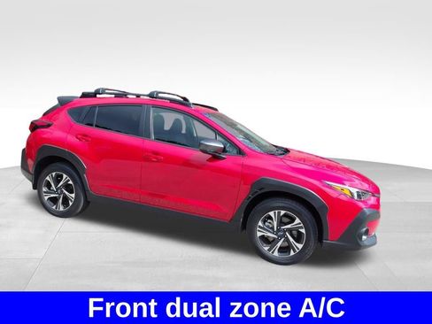 Used 2025 Subaru Crosstrek 2.0i Premium image 7