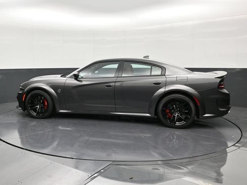 Used 2022 Dodge Charger SRT Hellcat w/ Harman/Kardon Audio Group RWD image 2