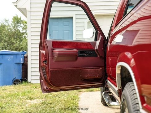 Used 1989 Chevrolet Silverado 1500 2WD Regular Cab image 45