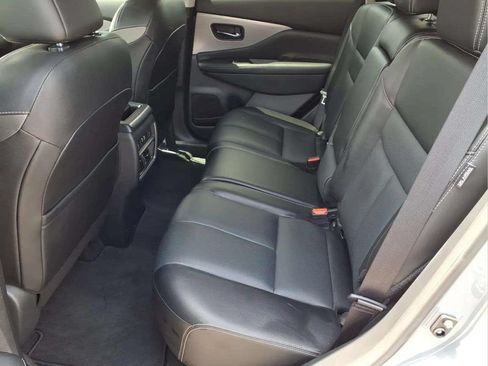 Used 2024 Nissan Murano SL FWD image 12