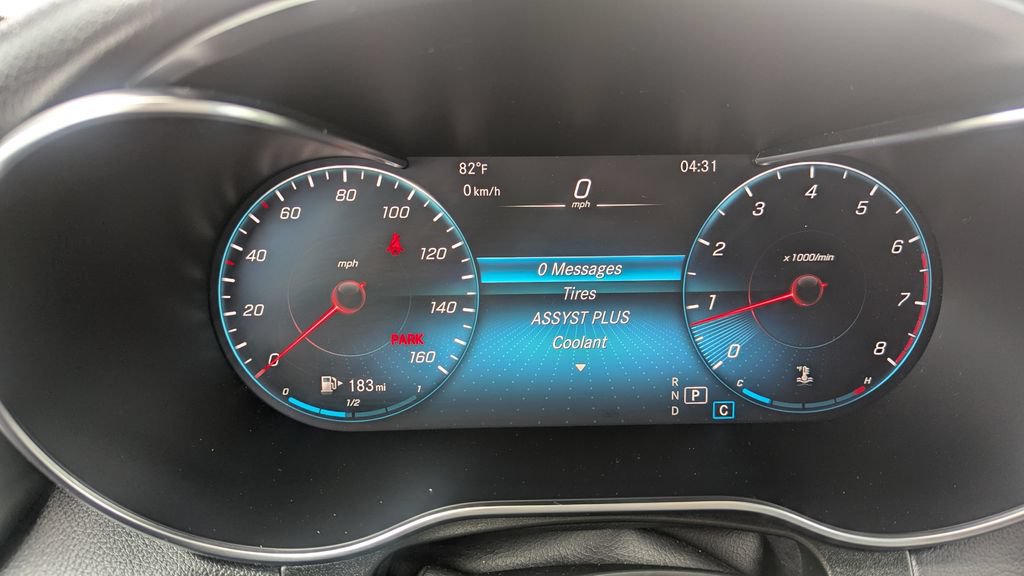 Used 2022 Mercedes-Benz GLC 300 4MATIC image 21