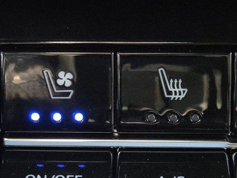 New 2026 Chevrolet Equinox RS w/ Convenience Package III image 7