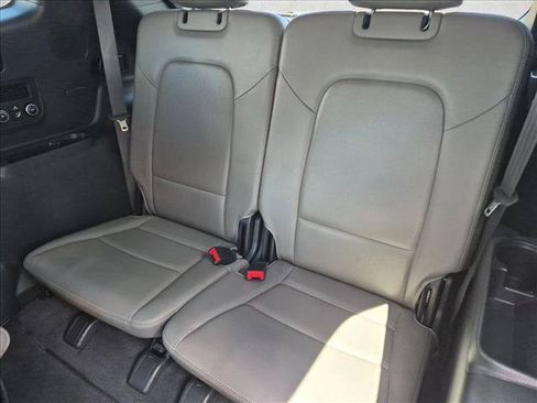 Used 2018 Hyundai Santa Fe Limited AWD/4WD image 21