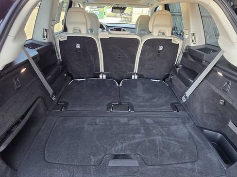 Used 2017 Volvo XC90 T6 Momentum w/ Vision Package AWD/4WD image 13